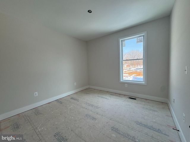 1362 SOLOMONS ISLAND RD, Huntingtown, MD 20639