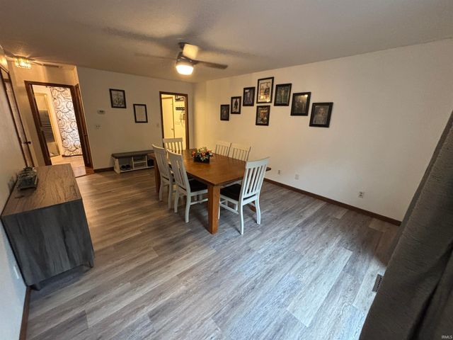 1015 N Honeysuckle Lane, Vincennes, IN 47591