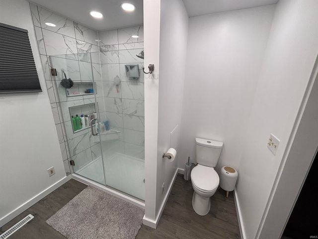 1015 N Honeysuckle Lane, Vincennes, IN 47591