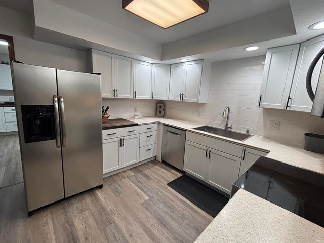 1015 N Honeysuckle Lane, Vincennes, IN 47591