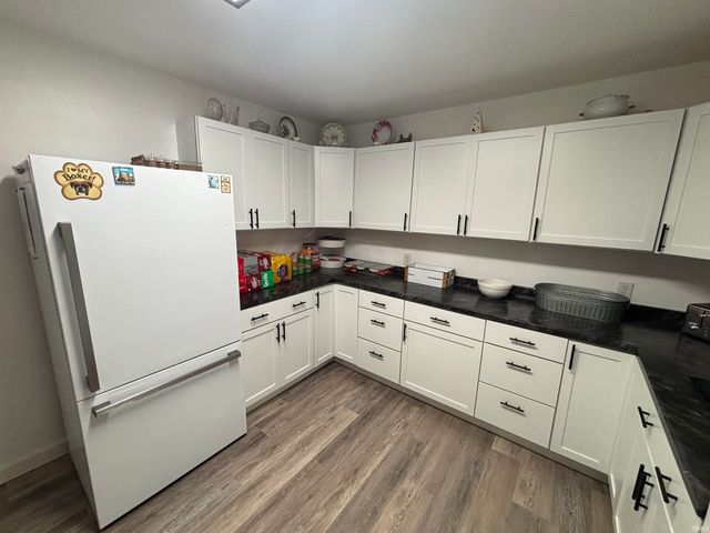 1015 N Honeysuckle Lane, Vincennes, IN 47591