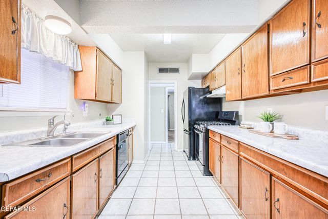 5100 ORLEANS Avenue, El Paso, TX 79924