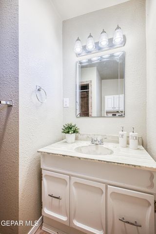 5100 ORLEANS Avenue, El Paso, TX 79924