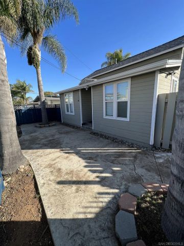 1223 Division St, Oceanside, CA 92054