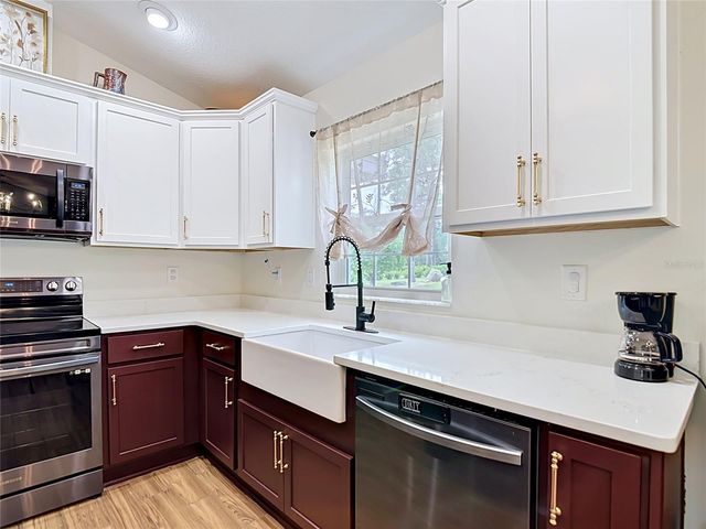 15204 GANSTER DRIVE, Brooksville, FL 34613