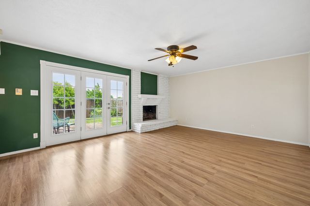 2936 Furneaux Lane, Carrollton, TX 75007