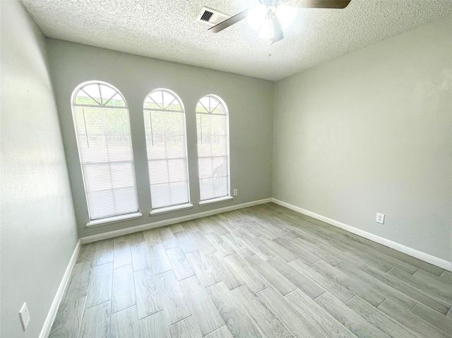 23460 Smith Road, Porter, TX 77365