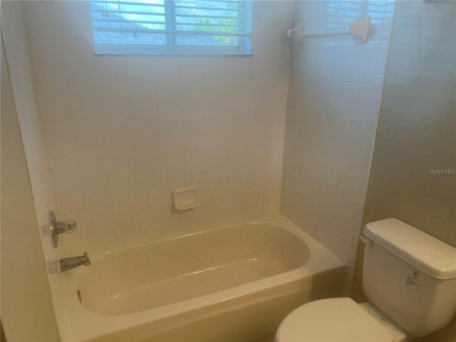 18914 MAISONS DRIVE, Lutz, FL 33558