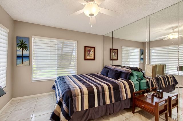 10174 Mangrove Drive 201, Boynton Beach, FL 33437