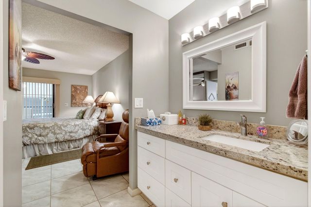 10174 Mangrove Drive 201, Boynton Beach, FL 33437