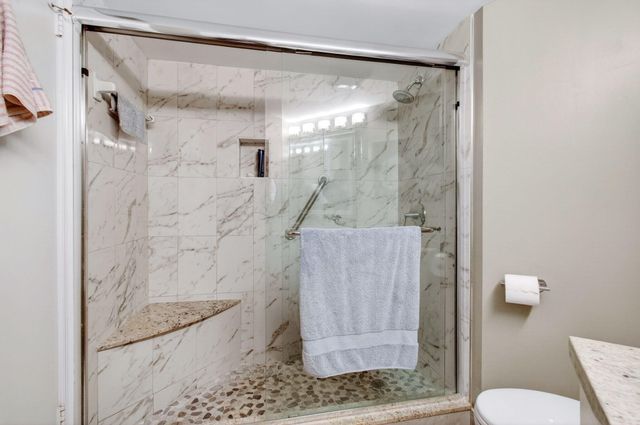 10174 Mangrove Drive 201, Boynton Beach, FL 33437