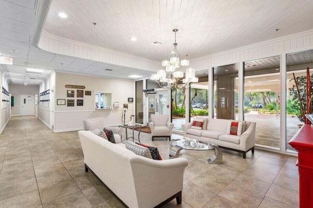 10174 Mangrove Drive 201, Boynton Beach, FL 33437