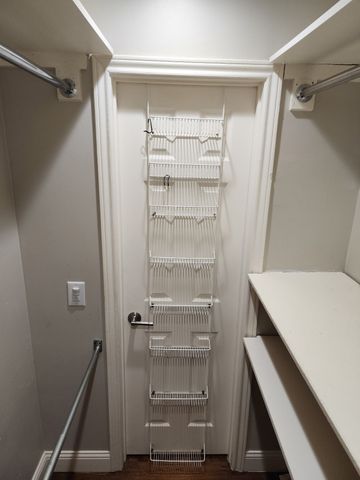 17042 Knots Landing, Addison, TX 75001