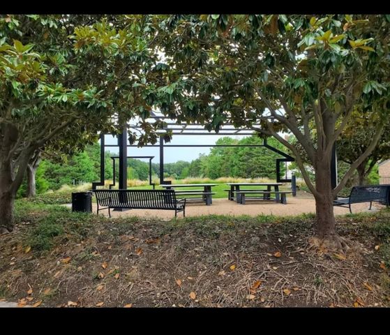 17042 Knots Landing, Addison, TX 75001