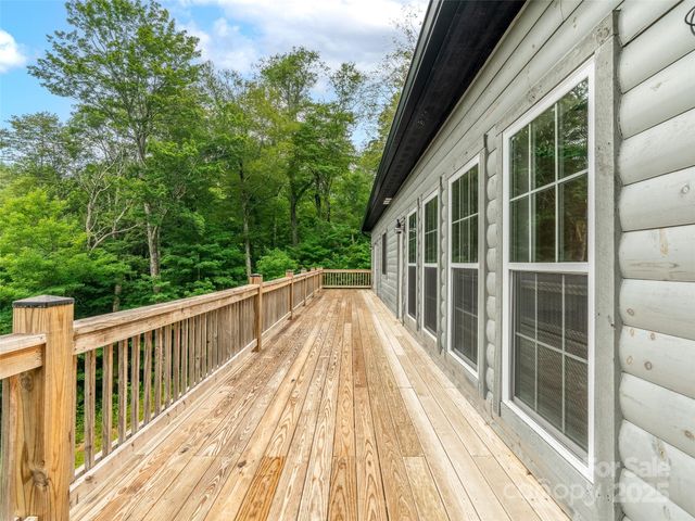 3393 El Miner Drive, Mars Hill, NC 28754