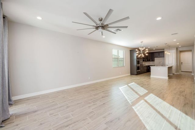 5247 S Axiom, Mesa, AZ 85212