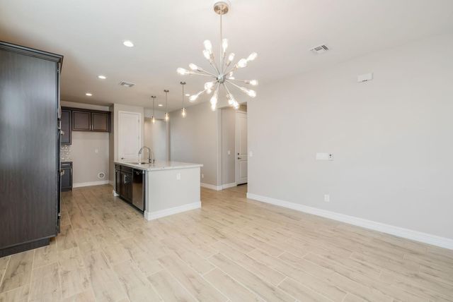 5247 S Axiom, Mesa, AZ 85212