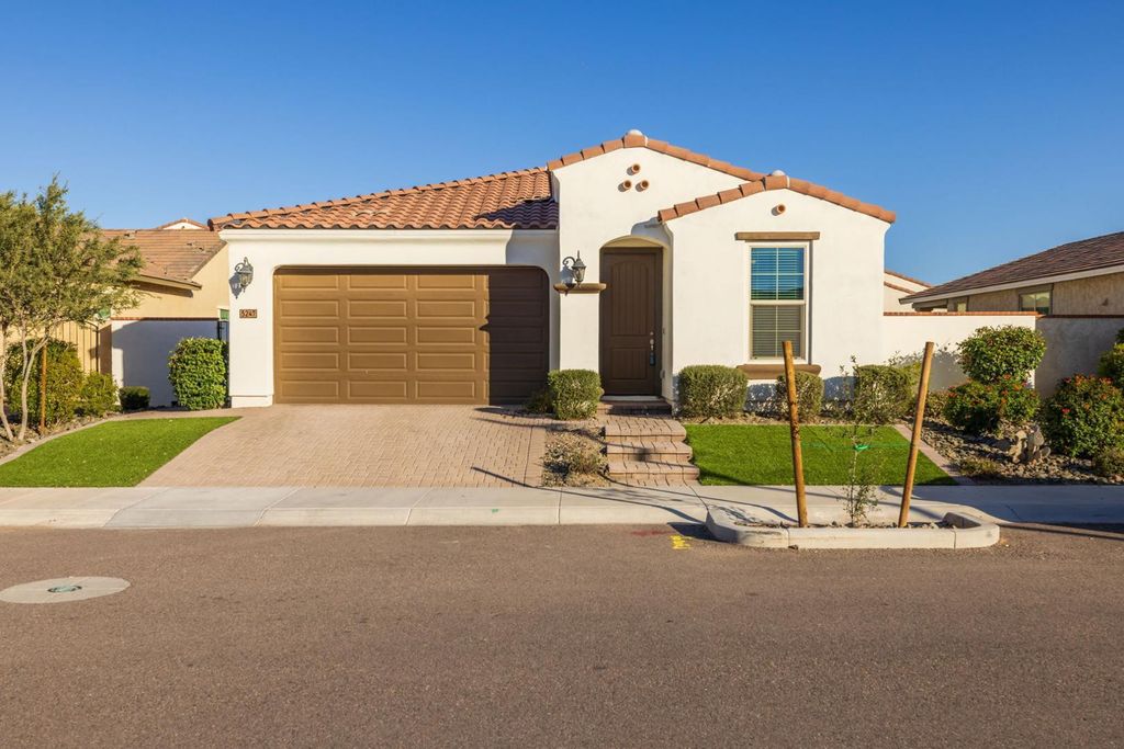 5247 S Axiom, Mesa, AZ 85212
