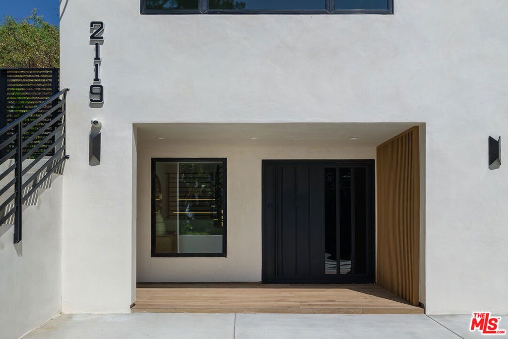 2119 Ewing Street, Los Angeles, CA 90039 — exterior