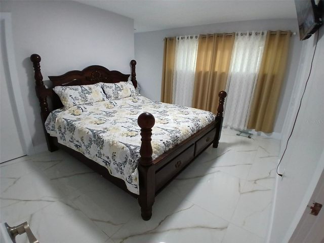 2211 NEW JERSEY ROAD, Lakeland, FL 33803