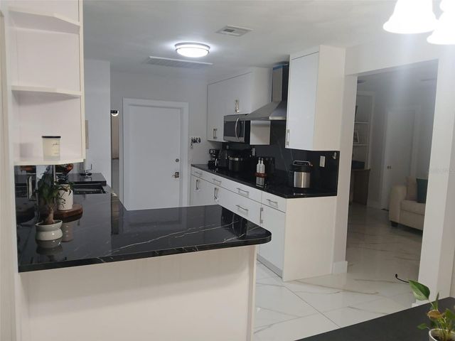 2211 NEW JERSEY ROAD, Lakeland, FL 33803