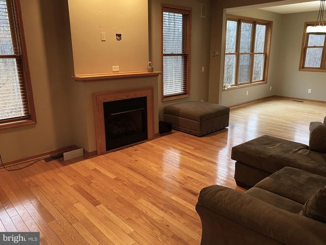 10915 RACHAEL AVE, Frostburg, MD 21532