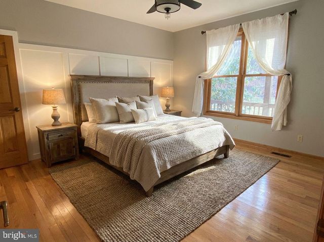 10915 RACHAEL AVE, Frostburg, MD 21532