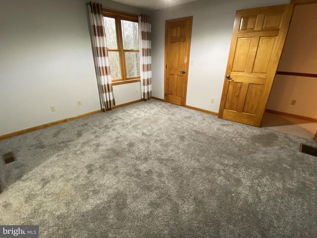 10915 RACHAEL AVE, Frostburg, MD 21532