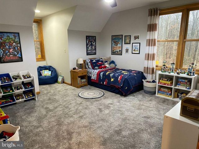 10915 RACHAEL AVE, Frostburg, MD 21532