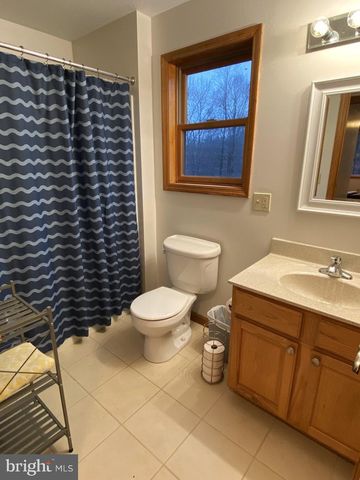 10915 RACHAEL AVE, Frostburg, MD 21532