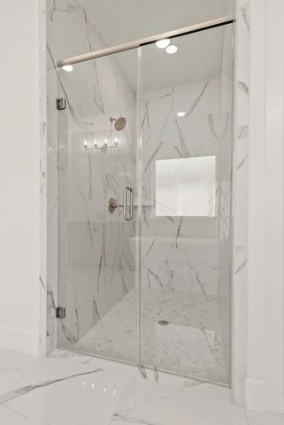 1935 Keen Street, Montgomery, TX 77316