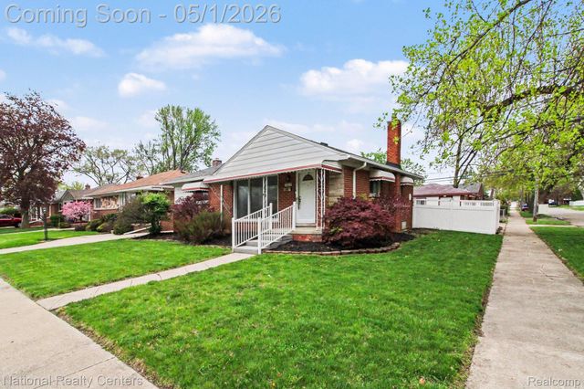13012 Tecumseh, Redford Charter Township, MI 48239