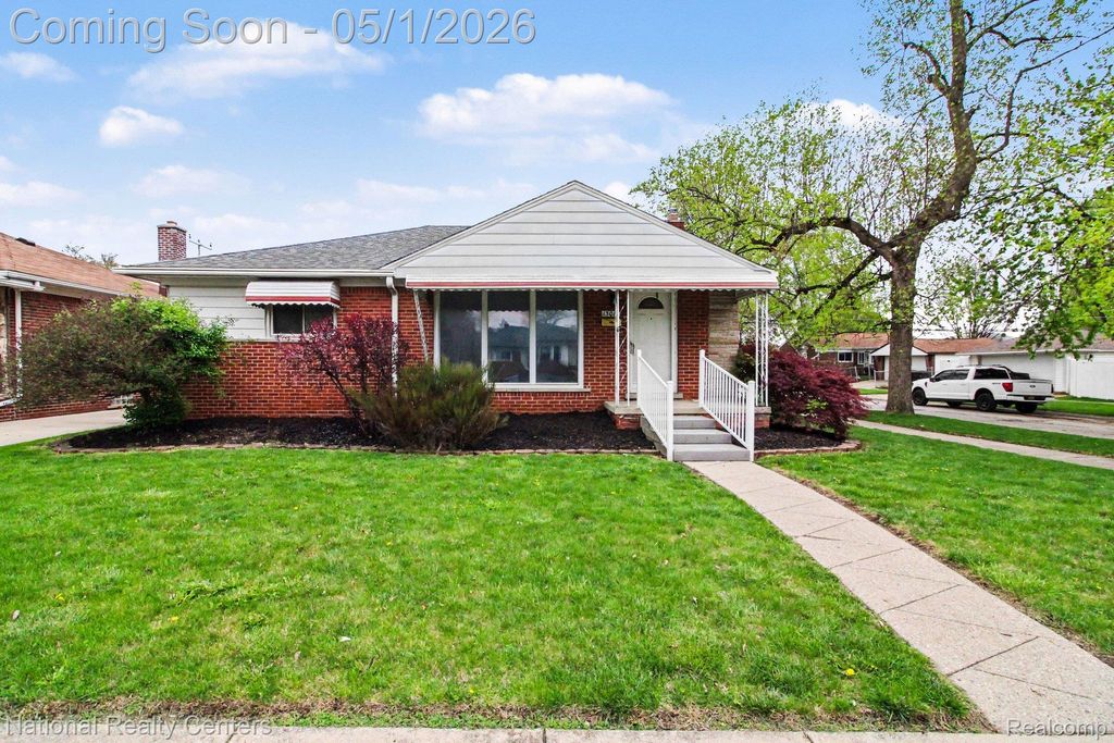 13012 Tecumseh, Redford Charter Township, MI 48239