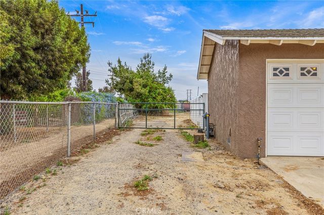 3998 Bluff, Norco, CA 92860