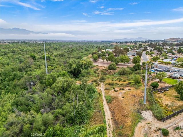 3998 Bluff, Norco, CA 92860