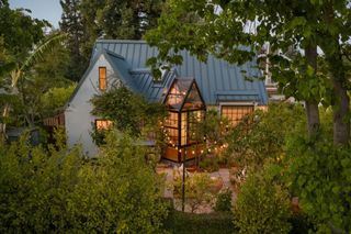 649 Seneca Street, Palo Alto, CA 94301