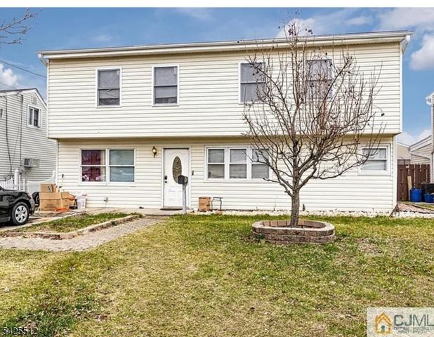 62 Leber Ave, Carteret Boro, NJ 07008