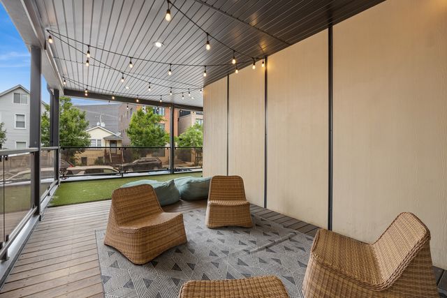 2324 N Winchester Avenue 102, Chicago, IL 60614