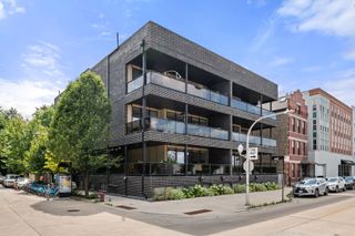 2324 N Winchester Avenue 102, Chicago, IL 60614