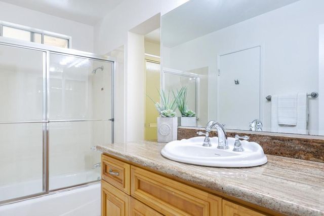 13933 Recuerdo Dr, Del Mar, CA 92014