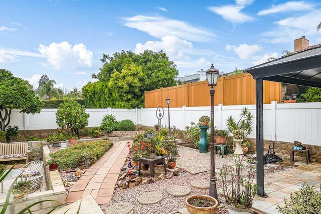 13933 Recuerdo Dr, Del Mar, CA 92014