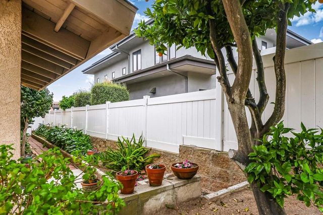 13933 Recuerdo Dr, Del Mar, CA 92014