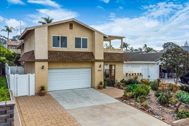 13933 Recuerdo Dr, Del Mar, CA 92014