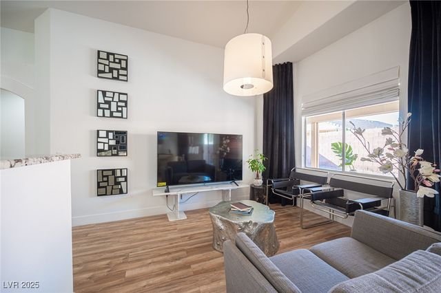 5312 Bright Sky Court, Las Vegas, NV 89130