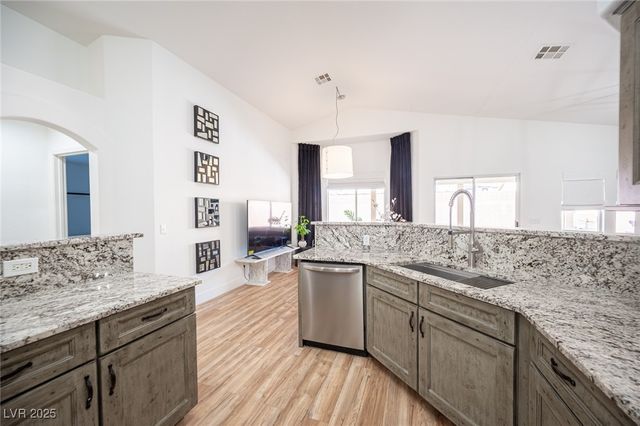 5312 Bright Sky Court, Las Vegas, NV 89130