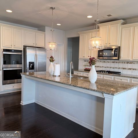 524 Lance View Lane, Lawrenceville, GA 30045
