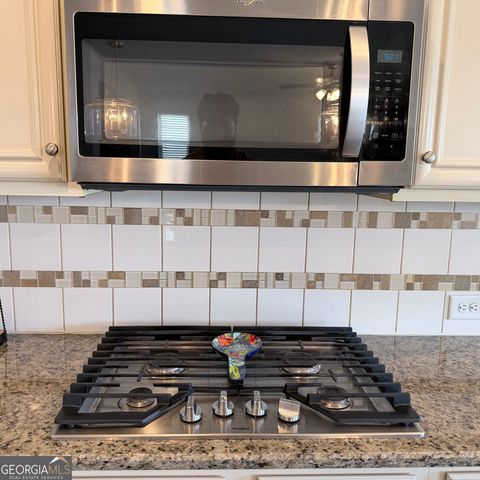 524 Lance View Lane, Lawrenceville, GA 30045