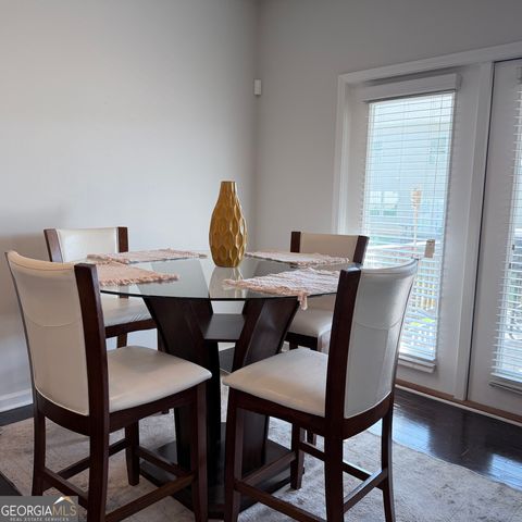 524 Lance View Lane, Lawrenceville, GA 30045