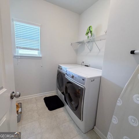 524 Lance View Lane, Lawrenceville, GA 30045