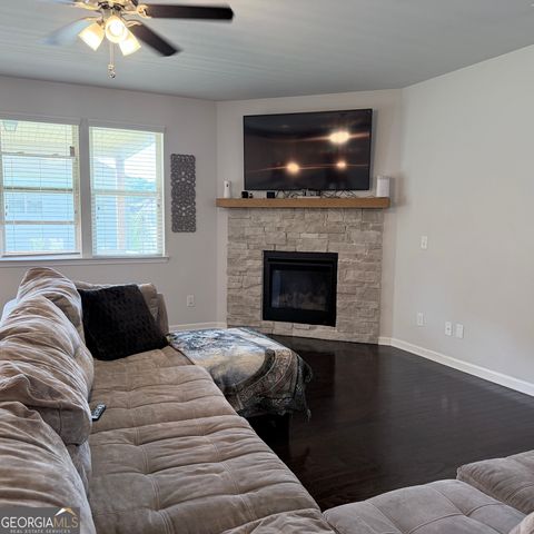 524 Lance View Lane, Lawrenceville, GA 30045